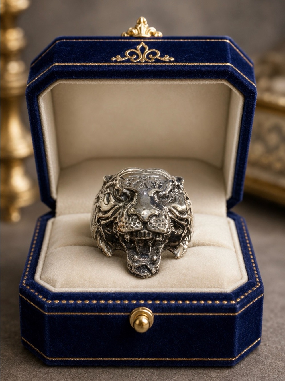 Ring Unisex Bold Lion Head Silver Statement Boho Biker Striking